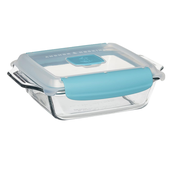 Anchor Hocking 8 In. Square Cake Dish w/TrueLock Lid